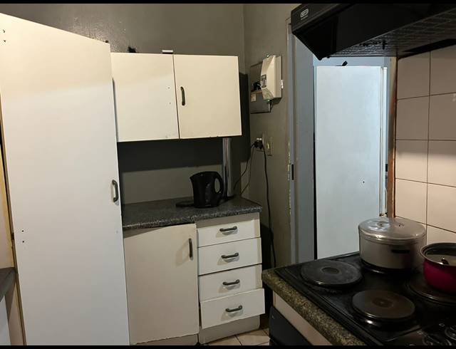 3 BEDROOM APARTMENT FOR SALE IN RUSTENBURG CENTRAL